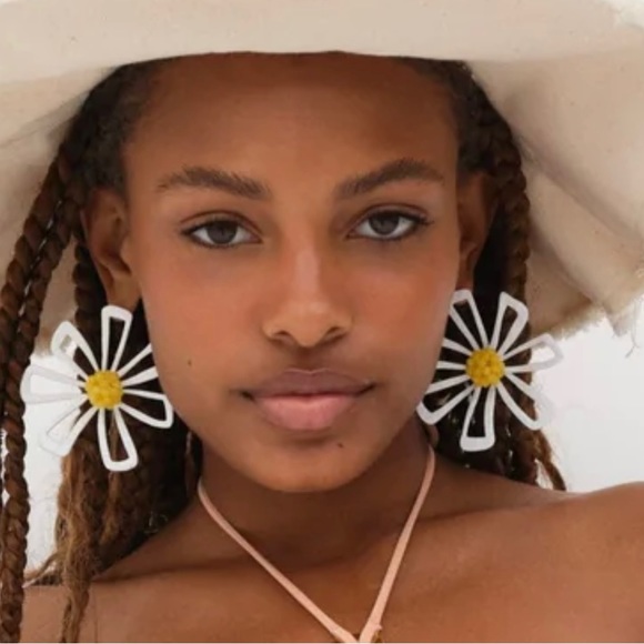 For Love and Lemons Cruz earrings - Picture 3 of 13